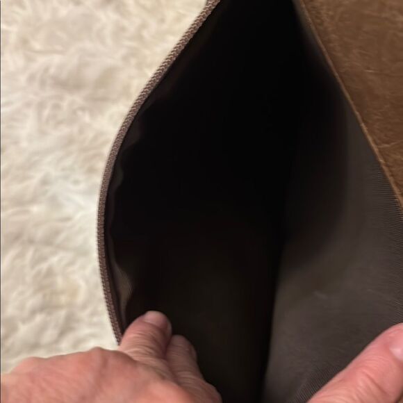 Montana West Concealed Carry Brown Tote Bag with Textured Finish - Picture 7 of 12